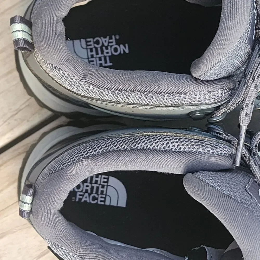 The North Face Womens Gray Hedgehog Fastpack II Mid Waterproof Hiking Shoes Sz10
